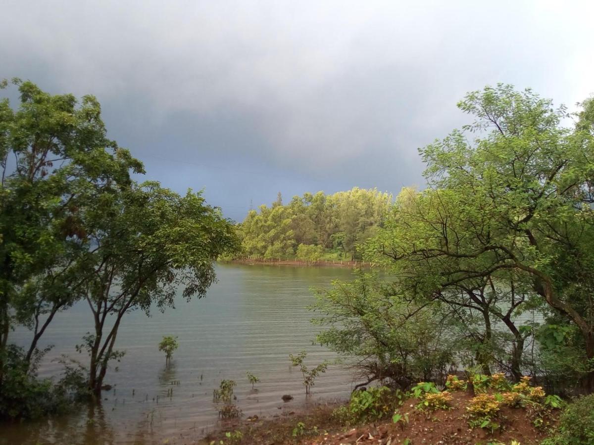 Lake View Resort Лонавала Экстерьер фото